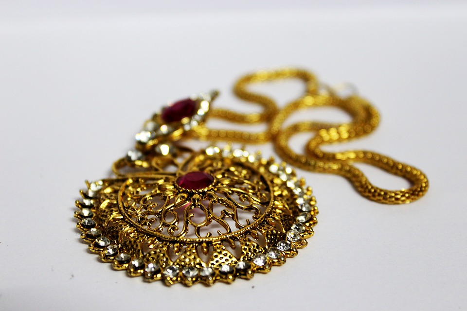 Tips To Find Antique Jewellery!